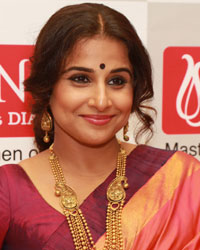 Vidya Balan at Vidya Balan Inaugurates SENCO Store