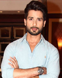 Shahid Kapoor at Vishal Bhardwaj Launches His Movie Books