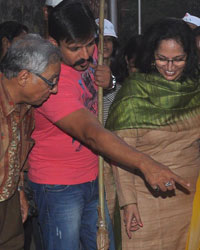 Vivek Oberoi Joins Swachh Bharat Campaign Vivek Oberoi Joins Swachh Bharat Campaign