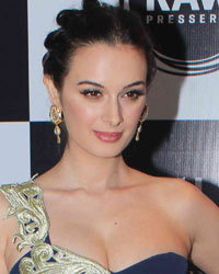 Evelyn Sharma at Vogue Beauty Awards 2016