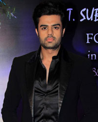 Manish Paul at Yash Chopra Memorial Awards 2014