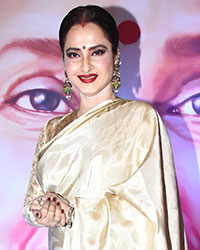 Rekha at Yash Chopra Memorial Awards 2018