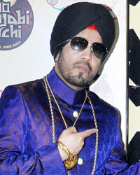 Mika Singh at Yo Punjabi Mirchi Radio Station Launch