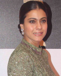 Kajol at Zee Cine Awards 2016