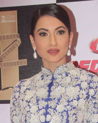 Gauhar Khan at Zee Cine Awards 2016