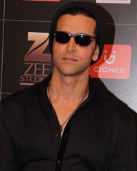 Hrithik Roshan at Zee Cine Awards 2017