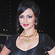 Roshni Chopra at Zee Rishtey Awards-10