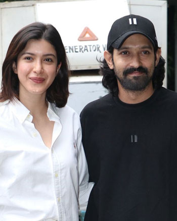Shanaya Kapoor and Vikrant Massey