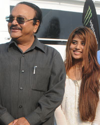 Chetan Bhende and Manju Bhende