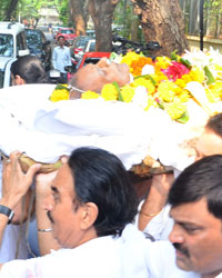 Abhay Deol Father Funeral