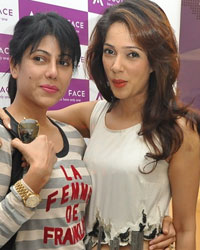 Wardha Nadiadwala and Vidya Malvade