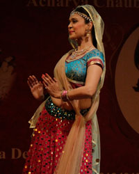 Hrishita Bhatt at Acharya Chaubey Maharaj Mahotsav