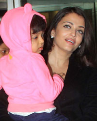 Aradhya and Aishwarya Rai Bachchan