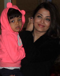 Aradhya and Aishwarya Rai Bachchan