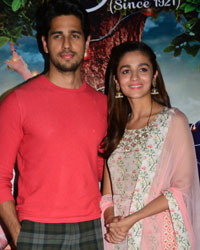 Alia Bhatt and Siddharth Promote Kapoor and Sons