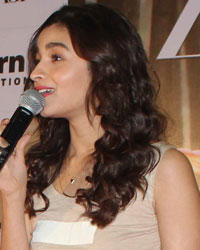 Alia Bhatt Celebrates Childrens Day