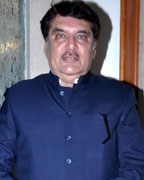 Raza Murad