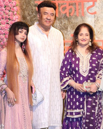 Ada MAlik, Anu Malik, Anju Anu Malik and Anmol Malik