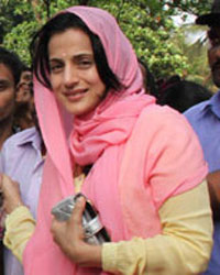 Amisha Patel Ganpati Visarjan