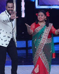 VJ Andy and Bharti Singh