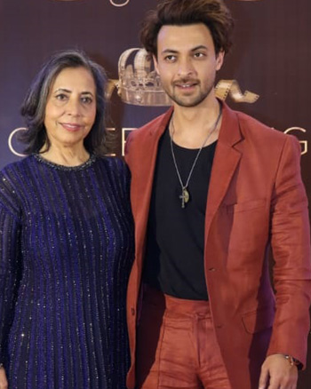 Aayush Sharma with his mother Sunita Sharma