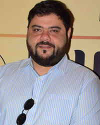 Riyaaz Amlani