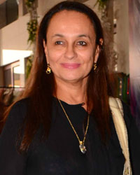 Soni Razdan