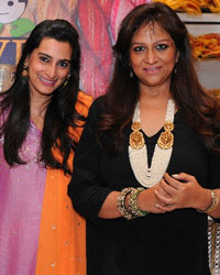 Isha Mehra, Shaan Khanna, Mana Shetty and Sharmilla Khanna at Araaish Trousseau Exhibition