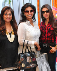 Sharmilla Khanna, Pinky Reddy and Kahkashan Patel