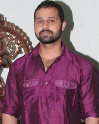 Mudasir Ali at Archana Joglekar Gurudakshina to Mom