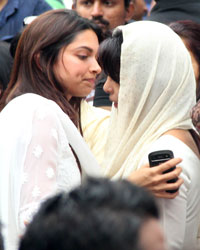 Deepika Padukone and Priyanka Chopra