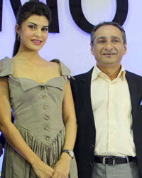 Jacqueline Fernandez at Autocar Performance Show 2013