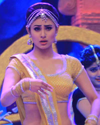 Mouni Roy