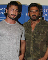 Vidyut Jamwal and Sunil Shetty