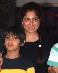 r Shaan along with his wife Radhika Mukherjee