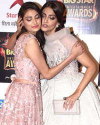 Athiya Shetty and Sonam Kapoor