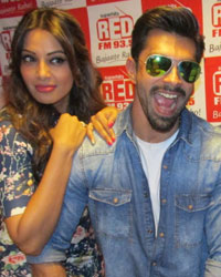 Bipasha and Karan Promote Alone