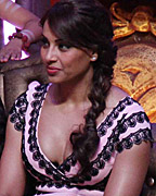 Bipasha Basu promotes Aatma on the sets of India's Best Dramebaaz