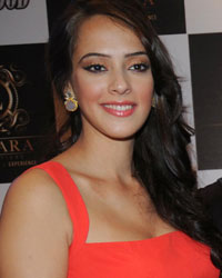 Hazel Keech, Rikshhit Matta, Shabana Hashmi, Sandeepa Dhar, with Shweta Bhardwaj