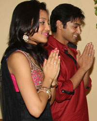 Ruslaan Mumtaz with wife Nirali