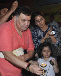 Rishi Kapoor and Neetu Singh