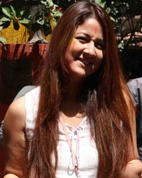 Keerti Gaekwad Kelkar at Shabana Azmi and Javed Akhtar's Holi bash