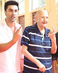 Ranbir KApoor, Prem Chopra and Sharman Joshi