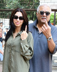 Khushi Kapoor and Boney Kapoor