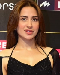 MAhira Khan