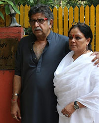 Shabana Azmi, Baba Azmi and Tanvi Azmi