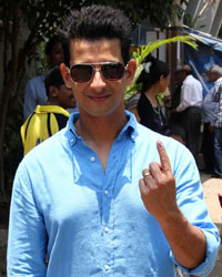 Sharman Joshi