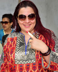 Bollywood Stars Cast their Votes