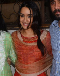 Tejaswini Kolhapure, Padmini Kolhaoure, Shraddha Kapoor and Siddhant KapoorTejaswini Kolhapure, Padmini Kolhaoure, Shraddha Kapoor and Siddhant Kapoor