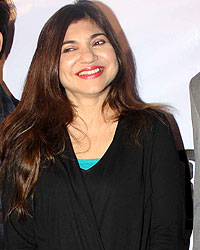 Alka Yagnik with Abhishek Goyal and Yasho Sonthalia